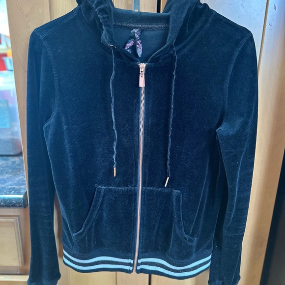 Betsey Johnson Black Bomber Jacket with Ribbed Hem - Picture 1 of 4